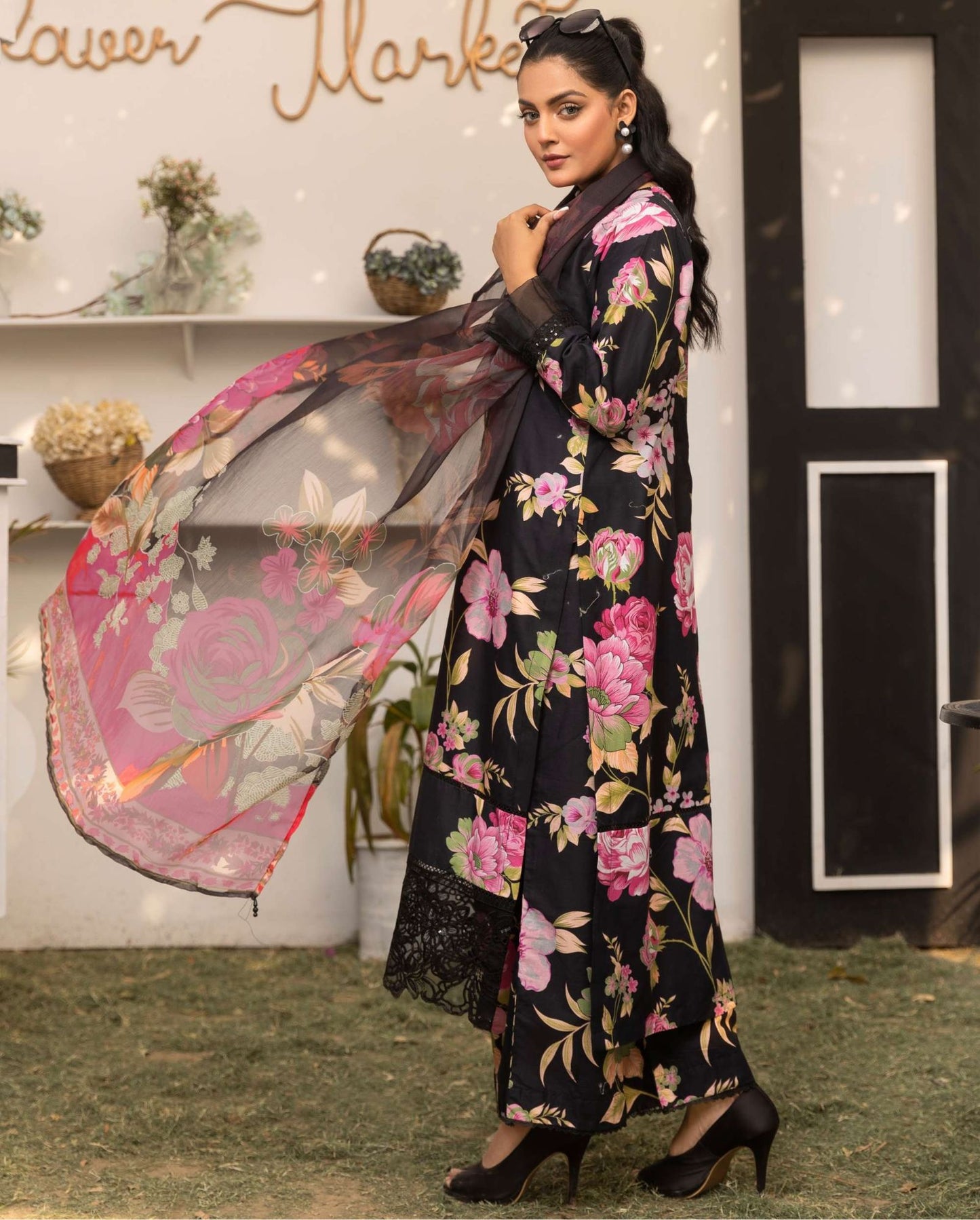 Simrans Lawn 3pc Readymade Laila 09