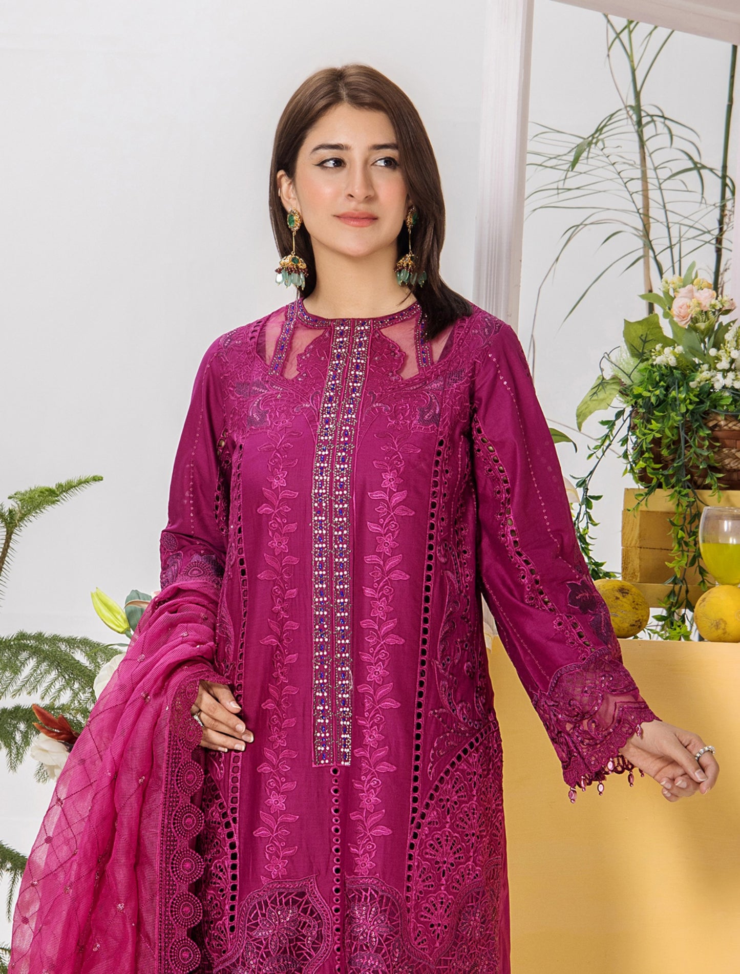 Traditional Thread Embroidered Lawn TT04