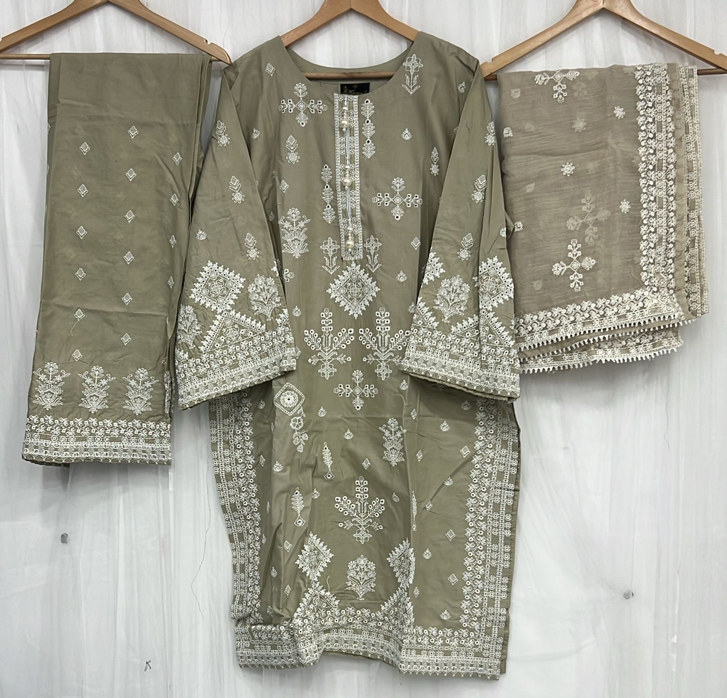 KARMA ‘AFFREEN’ | EMBROIDERED COTTON READYMADE | KC162