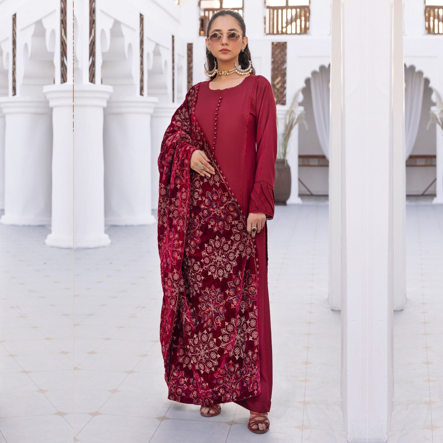Dhanak Dress Heavily Embroidered Velvet Shawl 3 Pc Ready-to-wear SV 18