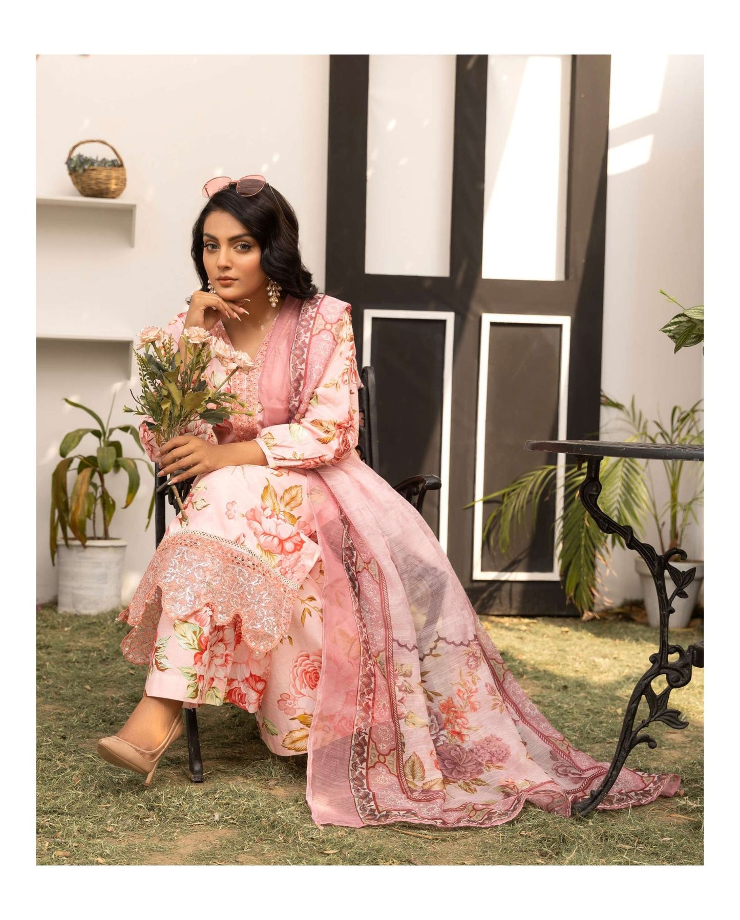 Simrans Lawn 3pc Readymade Laila 03