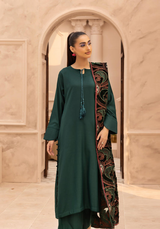 Hanna Dhanak 3PC Embroidered Readymade Suit with Velvet Shawl SHD22