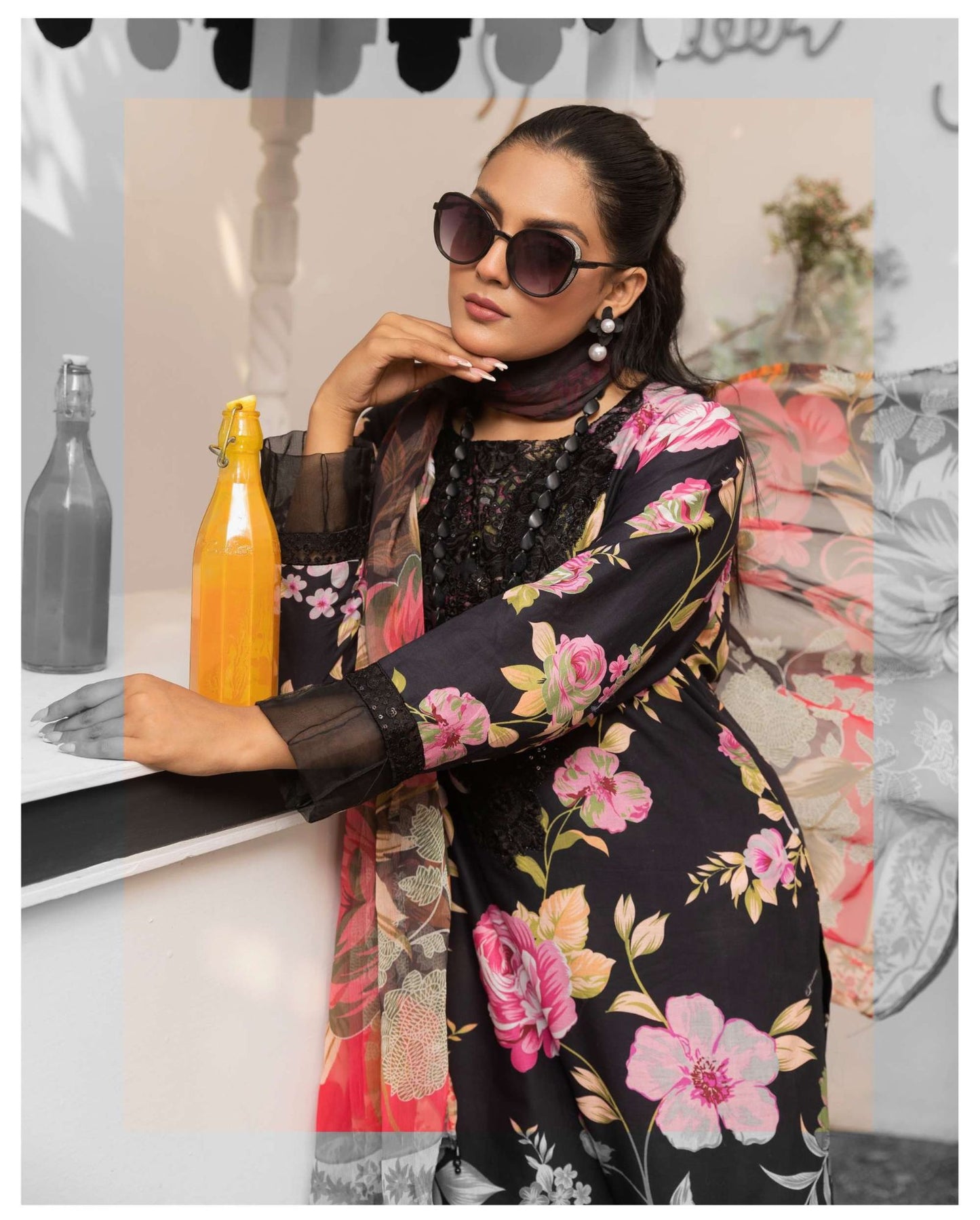 Simrans Lawn 3pc Readymade Laila 09