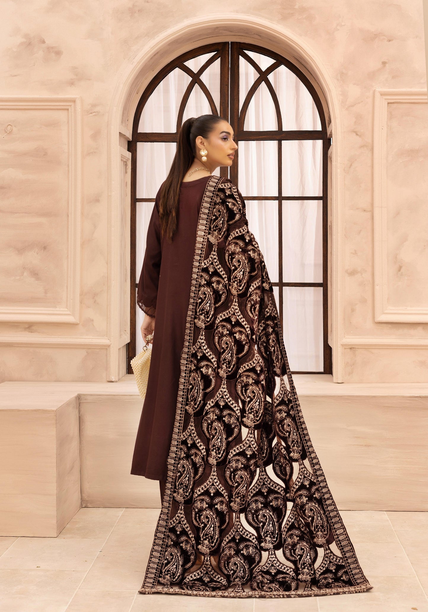 Hanna Dhanak 3PC Embroidered Readymade Suit with Velvet Shawl SHD23