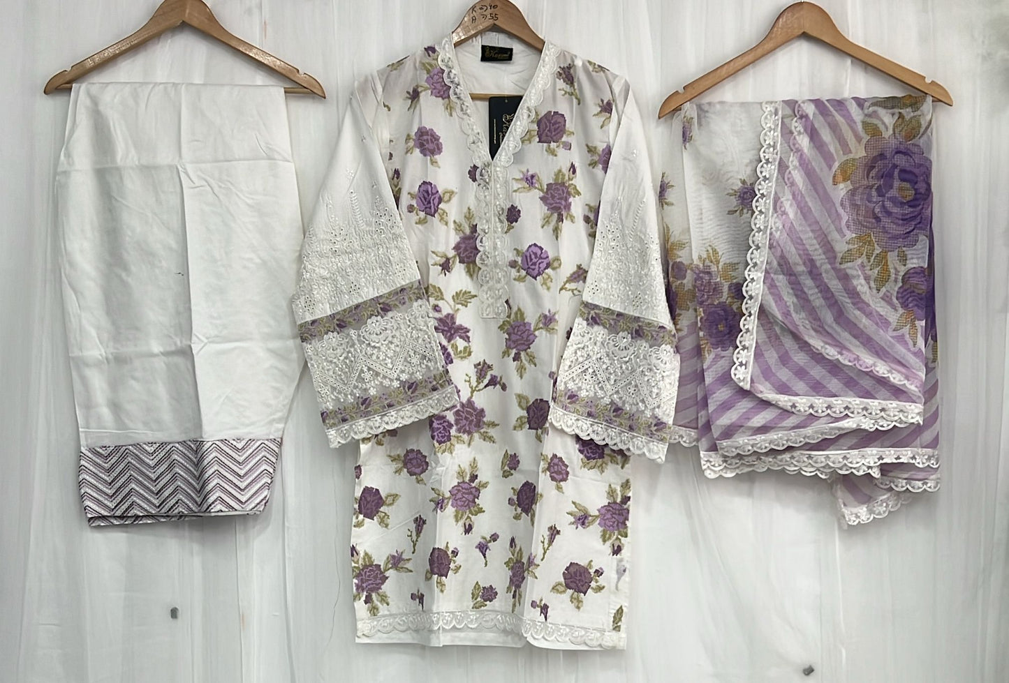 KARMA ‘AAINA’ | EMBROIDERED COTTON READYMADE | KC 156