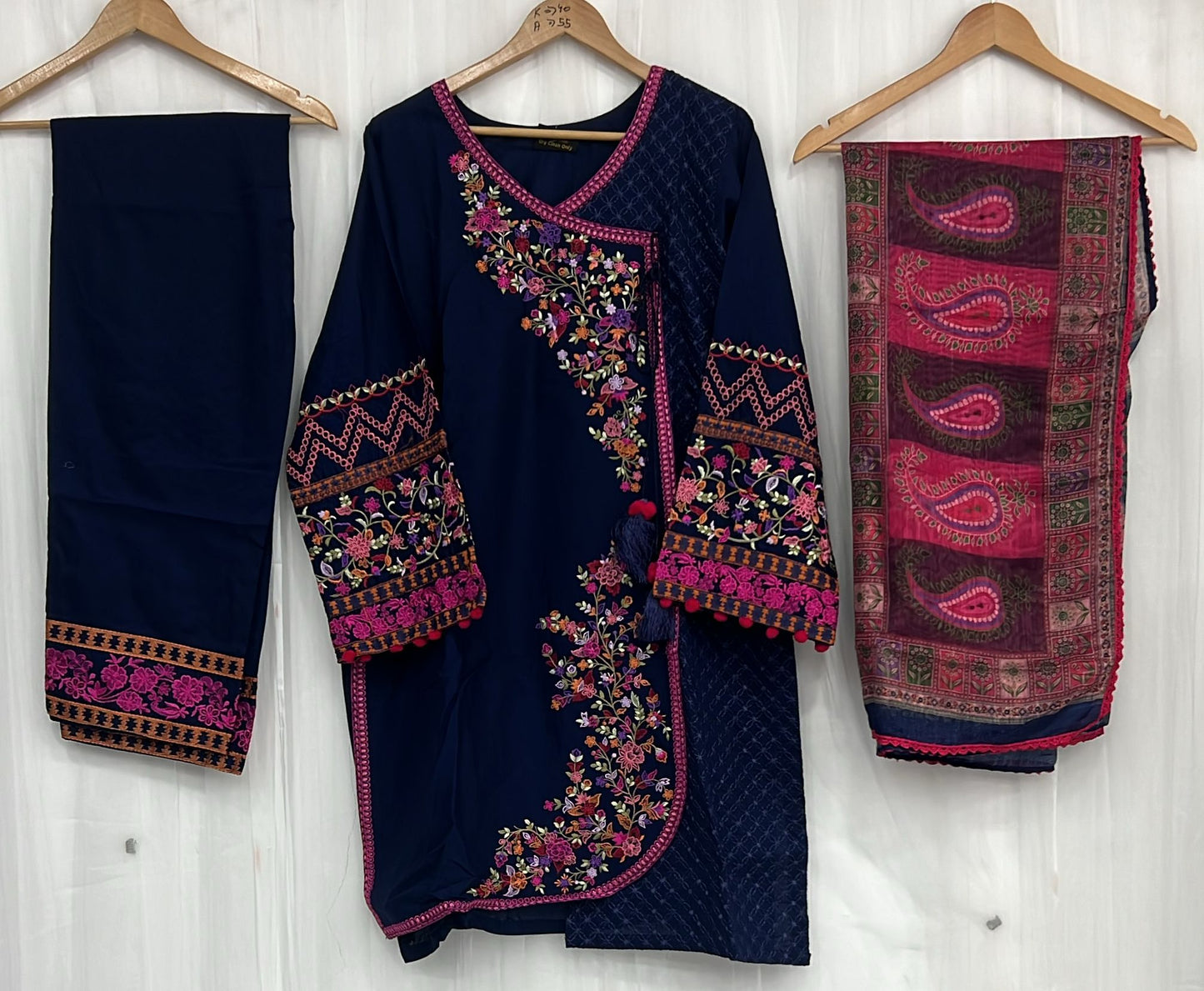 KARMA ‘AFFREEN’ | EMBROIDERED COTTON READYMADE | KC 149