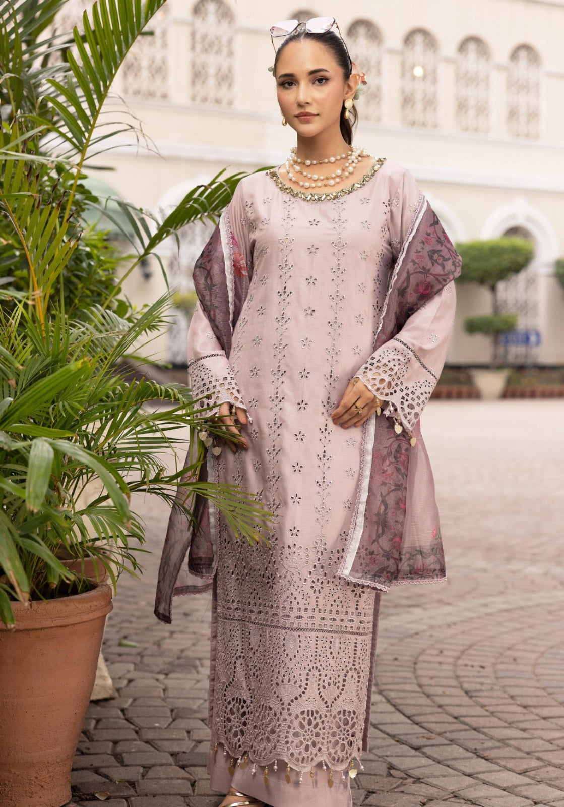 SIMRANS LUXURY HANDWORK CHICKNKARI 3PC READYMADEBK20