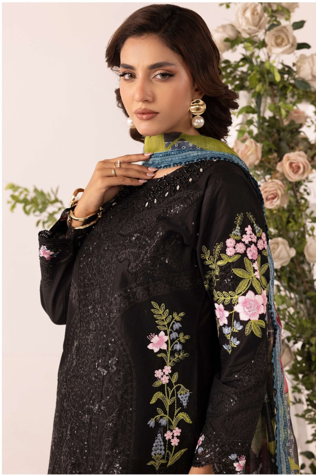 SIMRANS GRASE MARIA B FARSHI SHALWAR EMBROIDERED 3PC READYMADE BK11