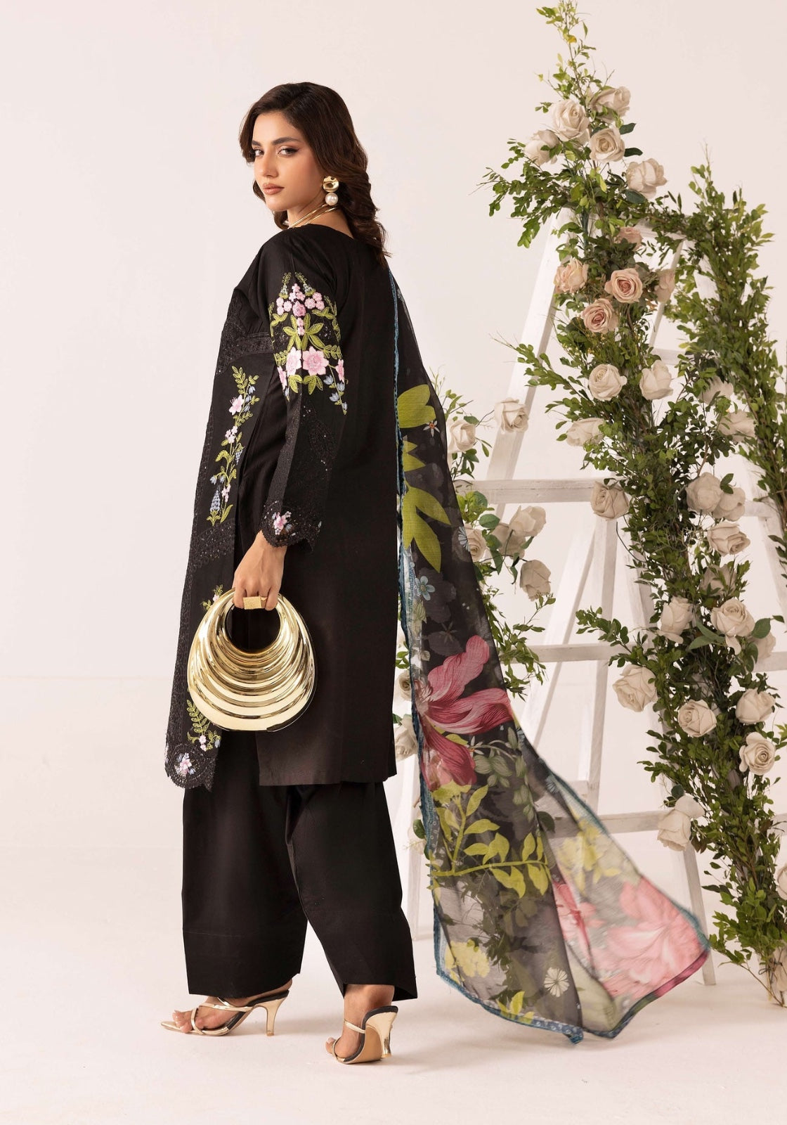 SIMRANS GRASE MARIA B FARSHI SHALWAR EMBROIDERED 3PC READYMADE BK11