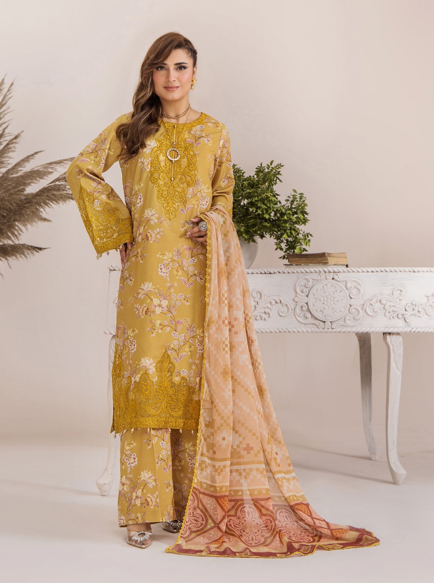 Traditional Threads  Zeenat Satin Lawn TT02