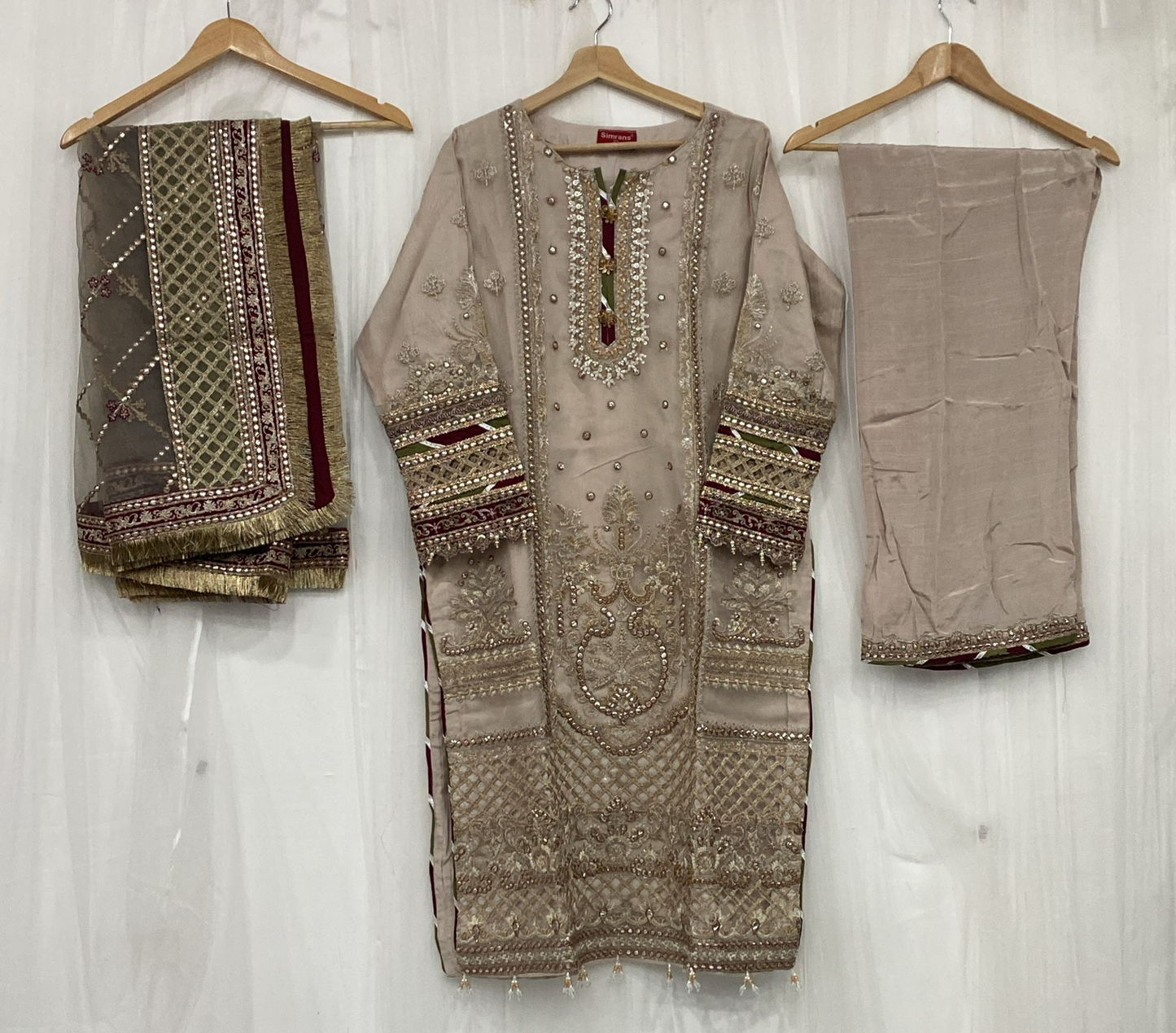 Simrans 3pcs partywear READY TO WEAR Hm18