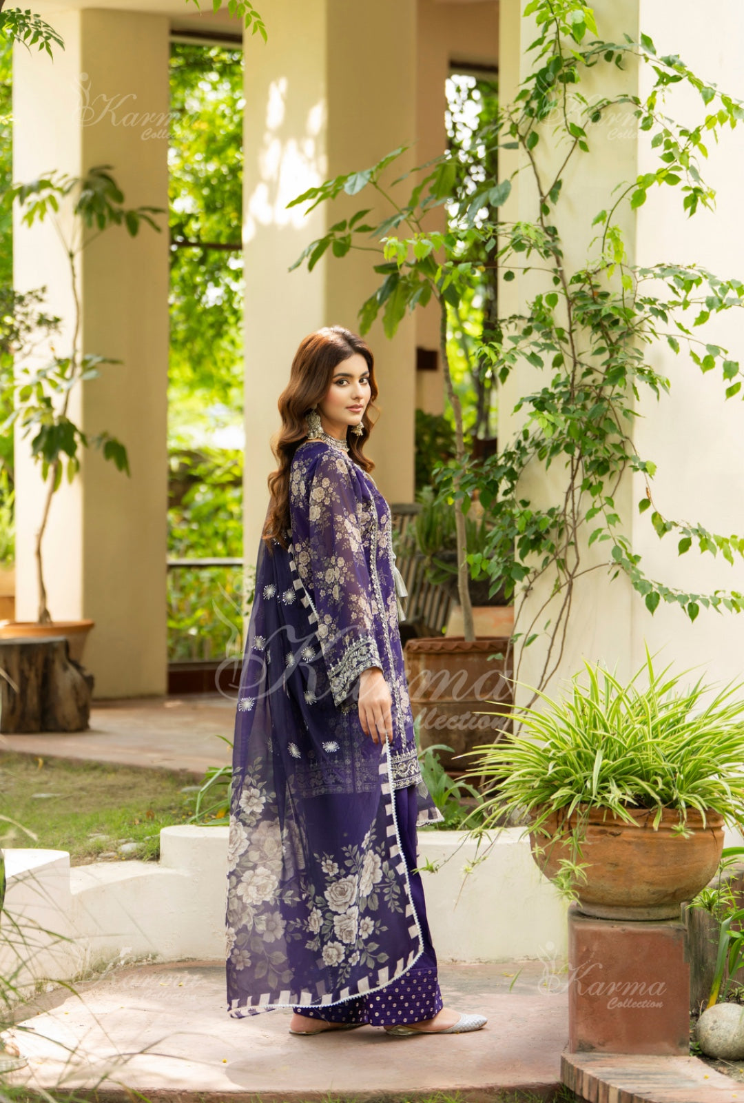 Karma Embroidered Chiffon Shirt with Matte Thread Work KNC12