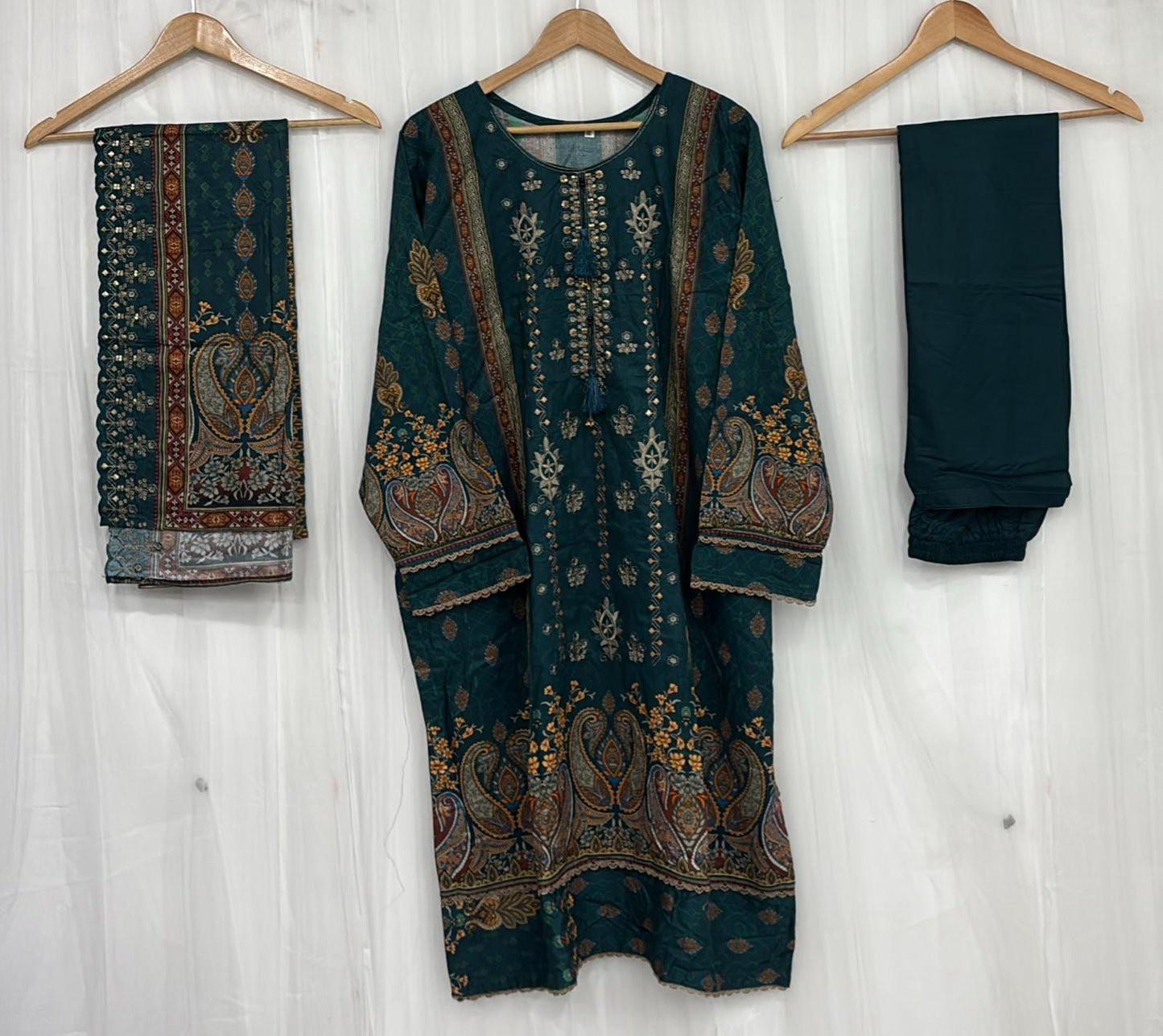 DHANAK EMBROIDERY RTW YU 14