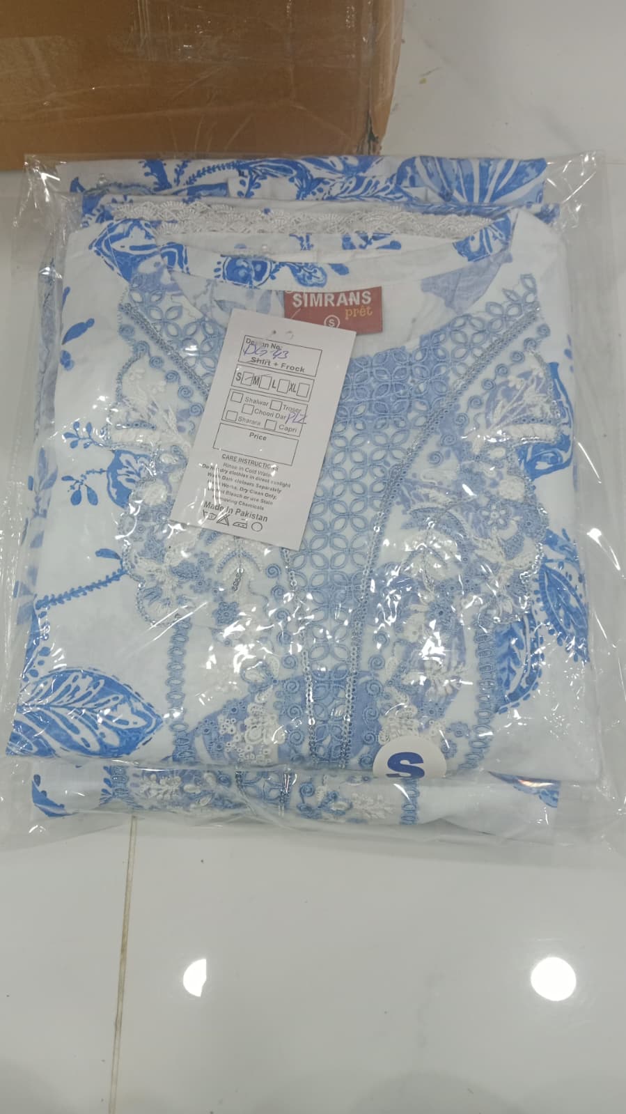 Simrans Lawn 3pc Readymade Laila 01